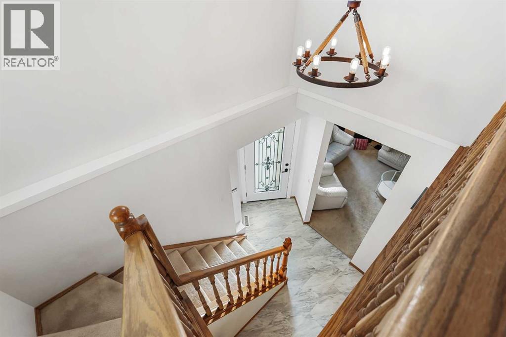 188 Christie Park Hill Sw, Calgary, Alberta  T3H 2V5 - Photo 19 - A2269886