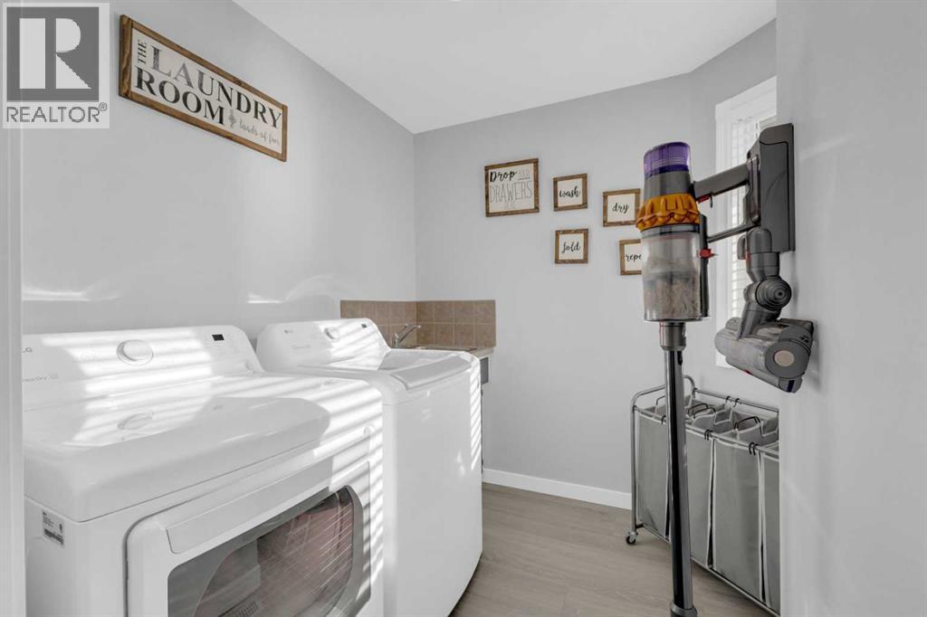 6006 57 Avenue, Ponoka, Alberta T4J 1L2 - Photo 18 - A2270265