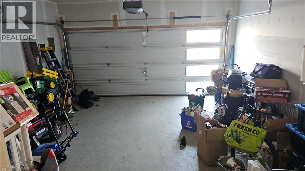 18 Hammermeister Street, Kitchener, Ontario  N2R 0T2 - Photo 13 - 40793886