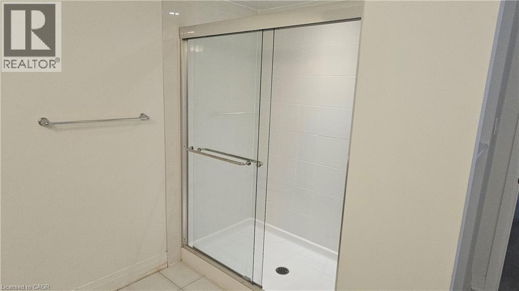 18 Hammermeister Street, Kitchener, Ontario  N2R 0T2 - Photo 24 - 40793886