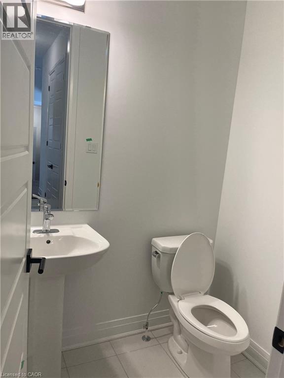 18 Hammermeister Street, Kitchener, Ontario  N2R 0T2 - Photo 4 - 40793886