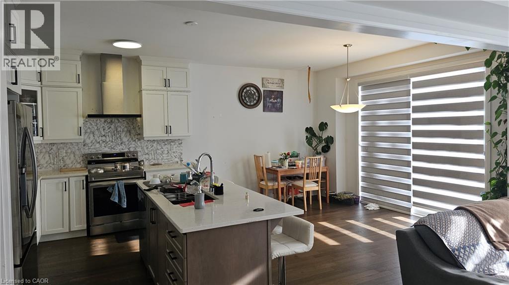 18 Hammermeister Street, Kitchener, Ontario  N2R 0T2 - Photo 5 - 40793886