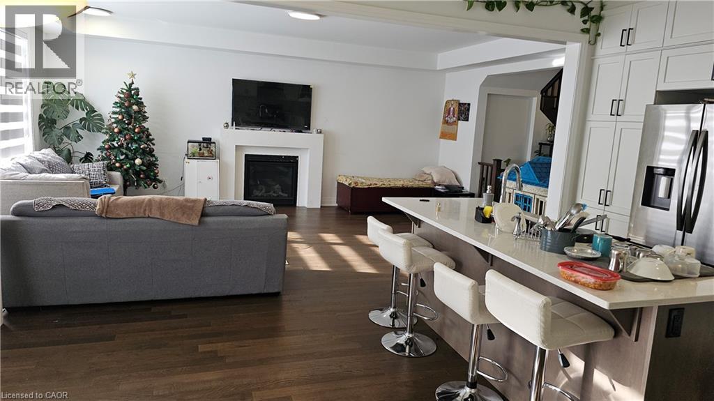 18 Hammermeister Street, Kitchener, Ontario  N2R 0T2 - Photo 9 - 40793886