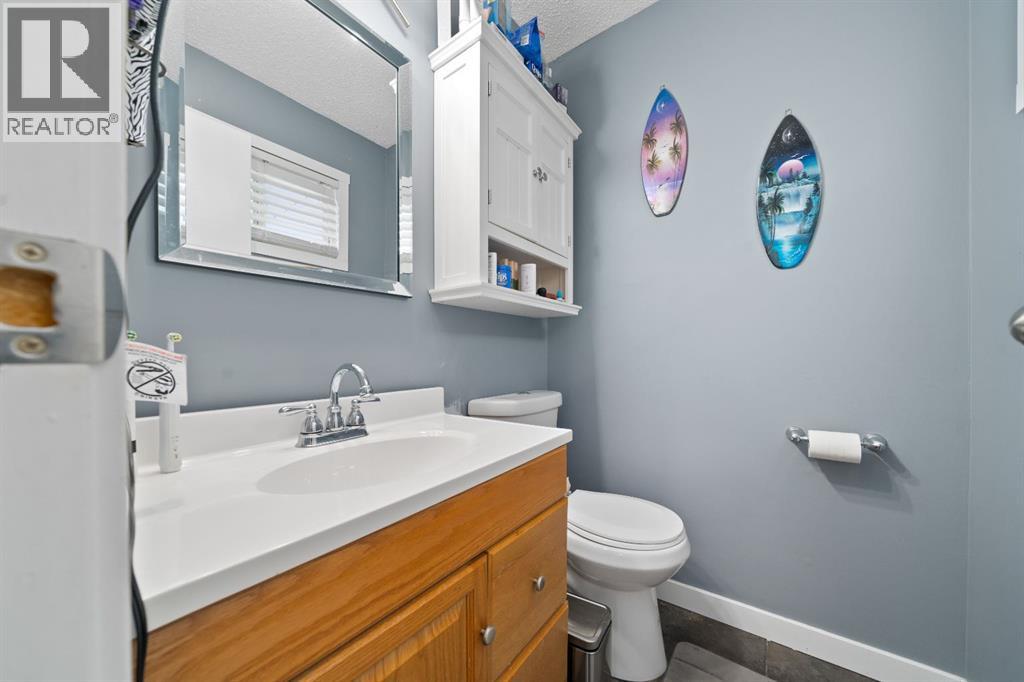 711 Main Street S, Redcliff, Alberta T0J 2P2 - Photo 16 - A2274571