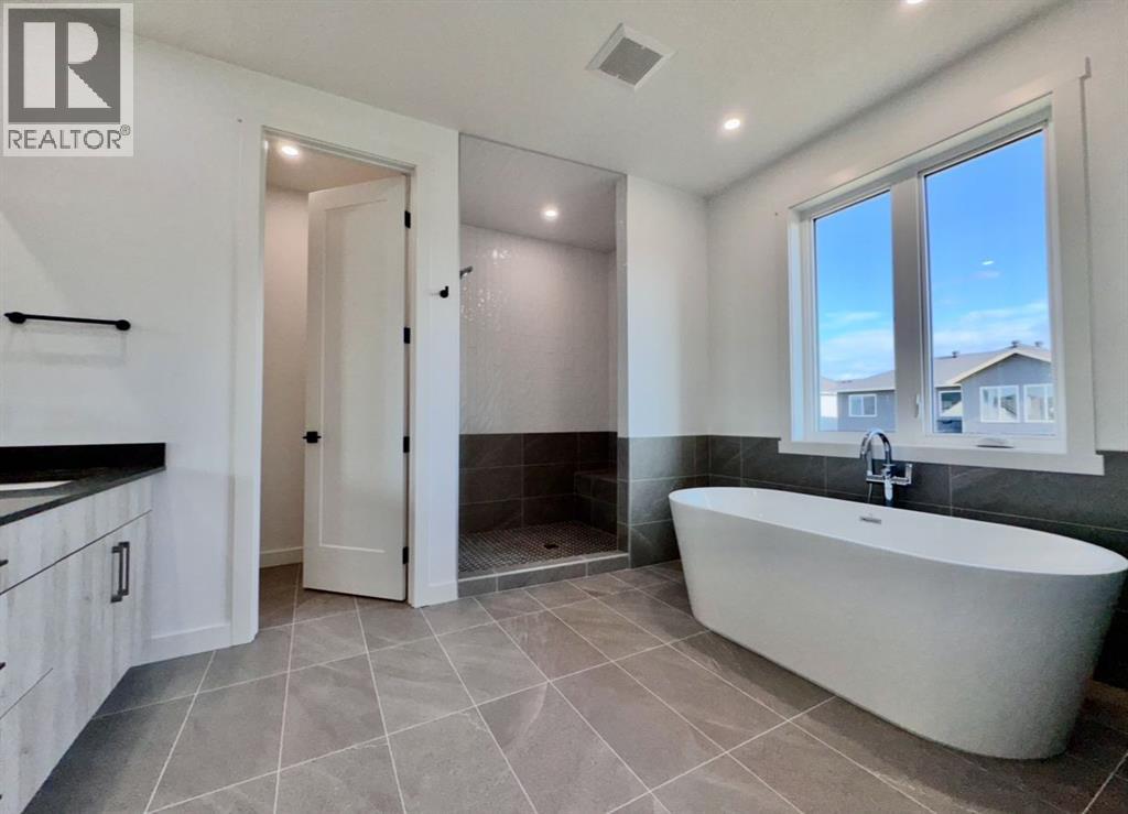 37 North Bridges Bay Sw, Langdon, Alberta T0J 1X3 - Photo 20 - A2248184