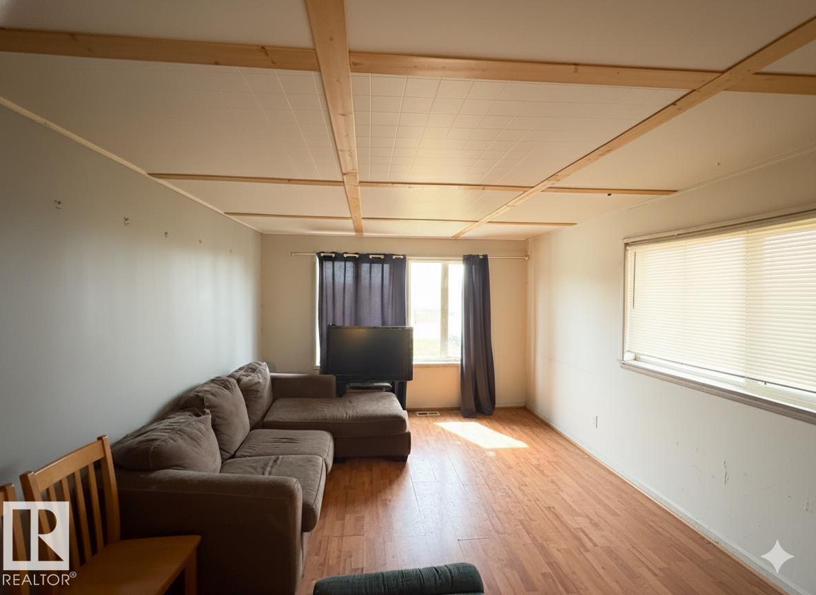 5307 54 St, Clyde, Alberta  T0G 0P0 - Photo 10 - E4462183