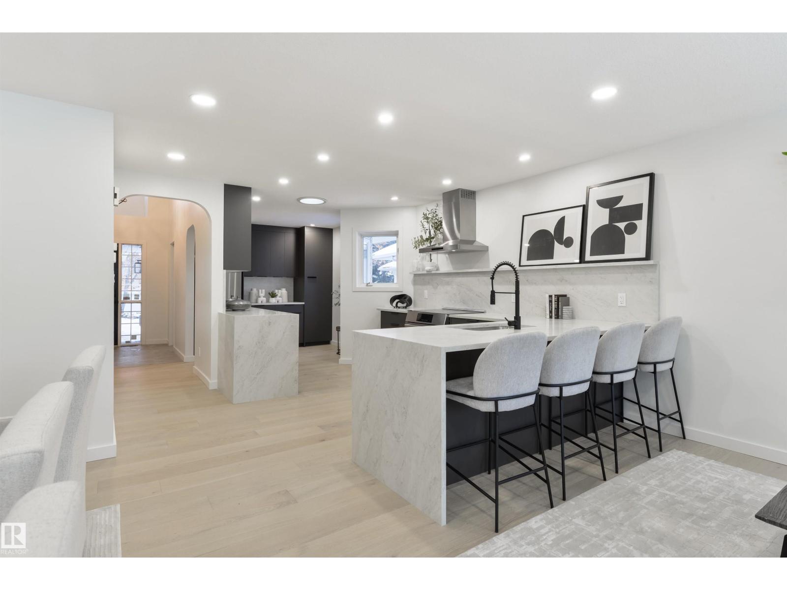 129 Ironwood Pl Nw, Edmonton, Alberta T6J 6R4 - Photo 9 - E4468151