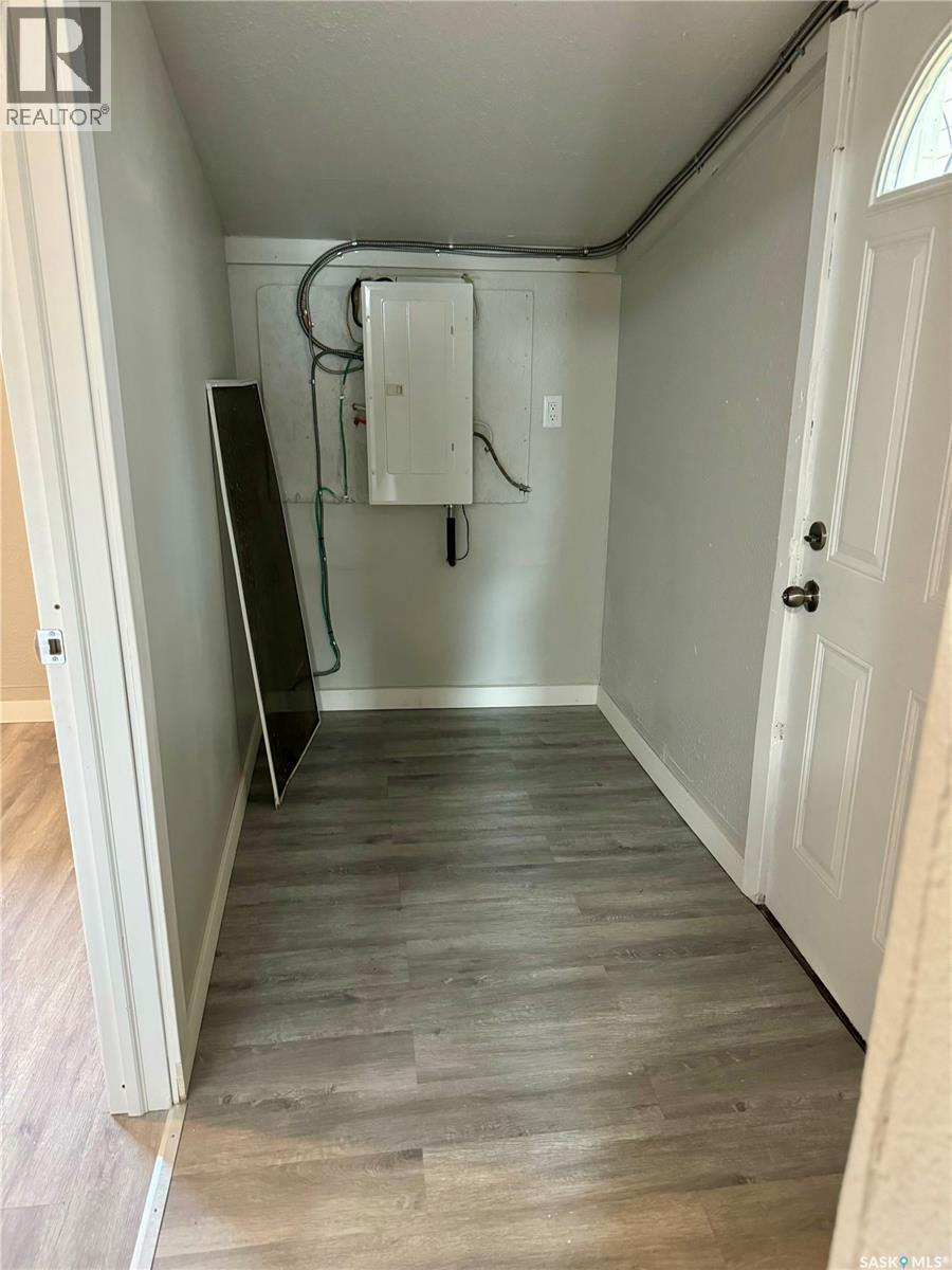 1945 Wallace Street, Regina, Saskatchewan  S4N 4A1 - Photo 13 - SK025631