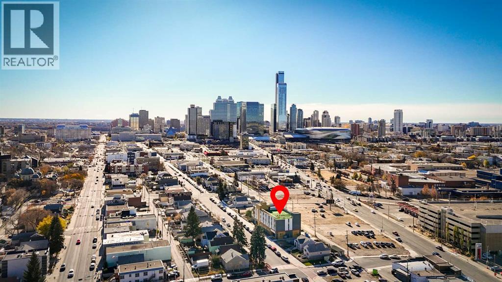 10882 98 Street Nw, Edmonton, Alberta T5H 2P5 - Photo 2 - A2275231