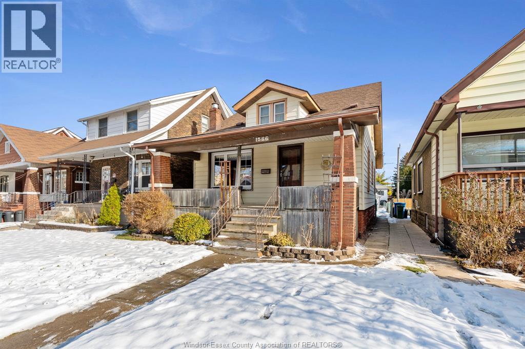 1566 HALL AVENUE, Windsor, Ontario