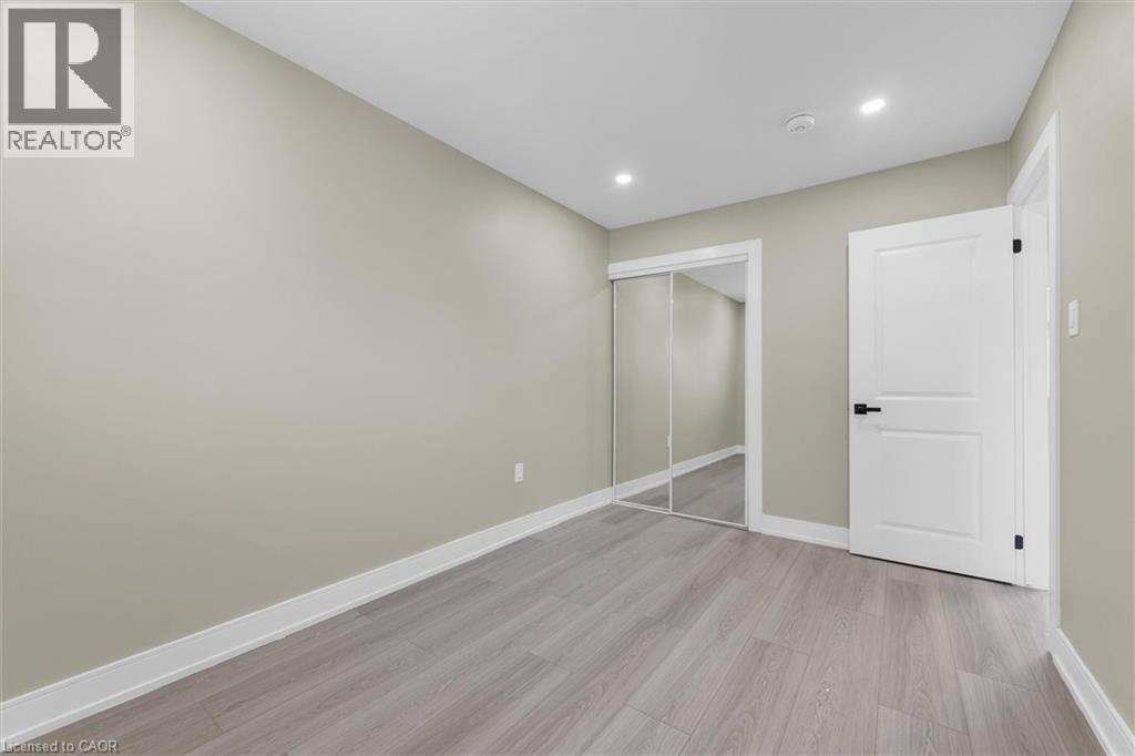 1965 Brampton Street, Hamilton, Ontario L8H 3S6 - Photo 12 - 40771860