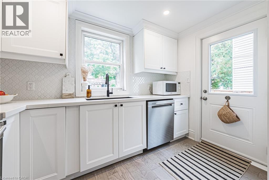 110 Kensington Avenue S, Hamilton, Ontario L8M 3H3 - Photo 16 - 40788910