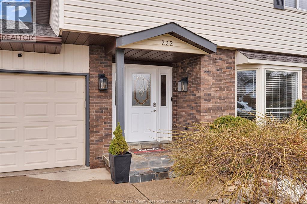 222 Donalda Court, Tecumseh, Ontario N8N 3K2 - Photo 3 - 25031653