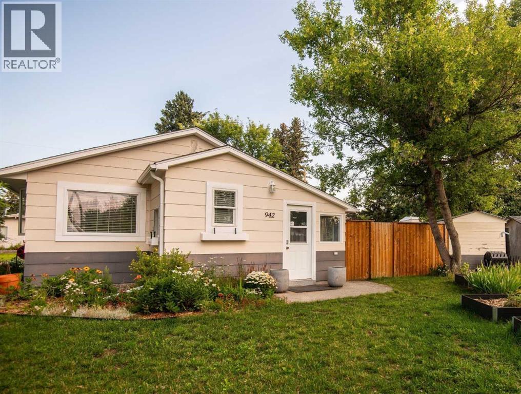 942 Willow Street, Pincher Creek, Alberta