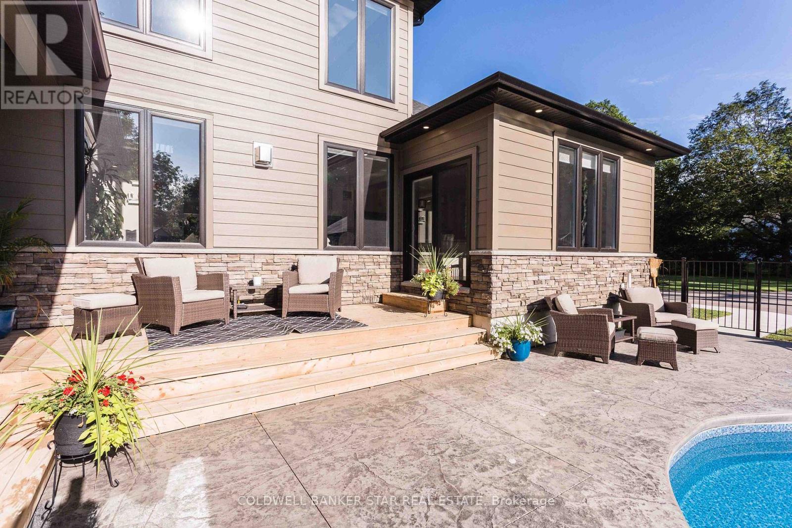 8037 Springwater Road, Central Elgin, Ontario  N5H 2R4 - Photo 15 - X12633086