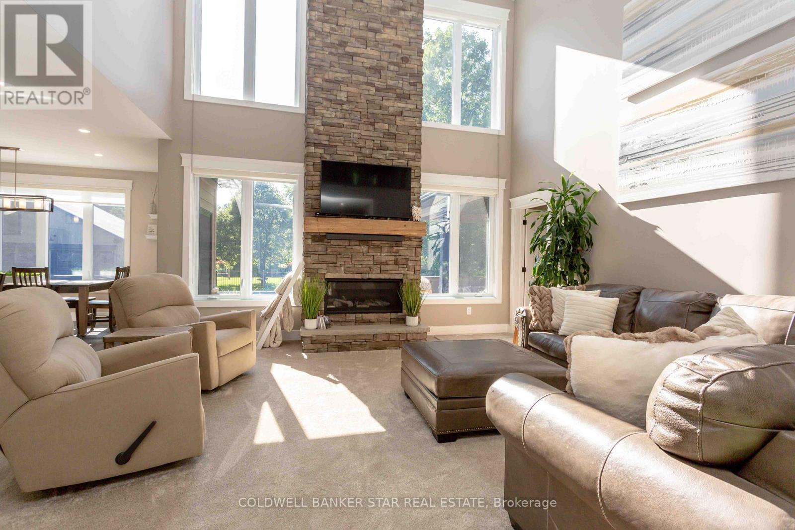 8037 Springwater Road, Central Elgin, Ontario  N5H 2R4 - Photo 17 - X12633086