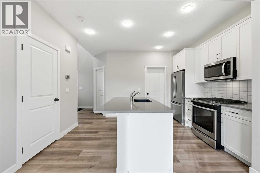 135 Walcrest Way Se, Calgary, Alberta  T2X 4G2 - Photo 5 - A2271335