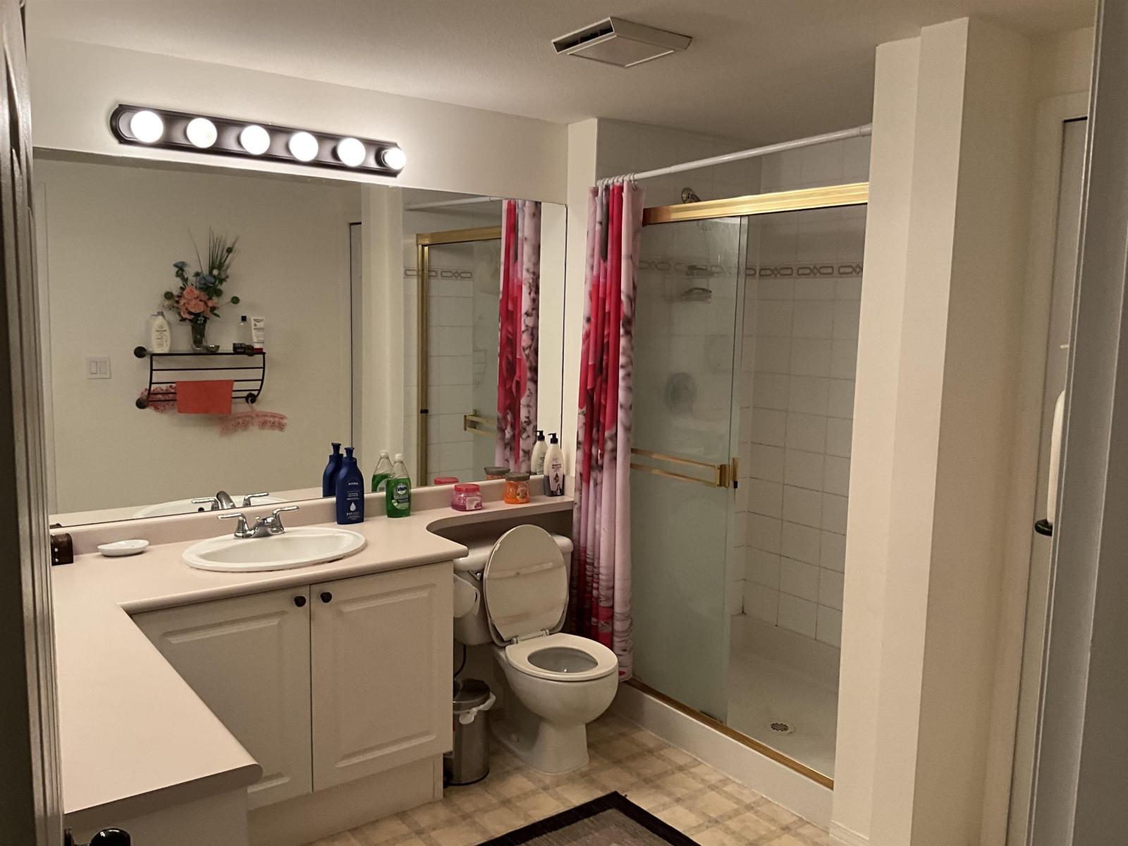 201 12088 66 Avenue, Surrey, British Columbia V3W 1Z9 - Photo 10 - R3062255