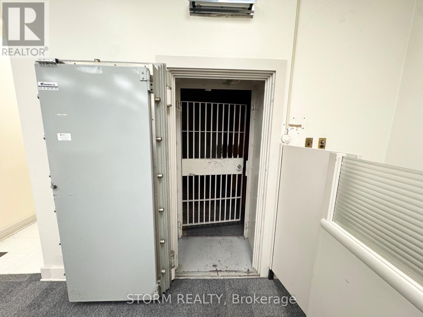 27 Thorold Lane, South Stormont, Ontario K0C 1M0 - Photo 14 - X12633102