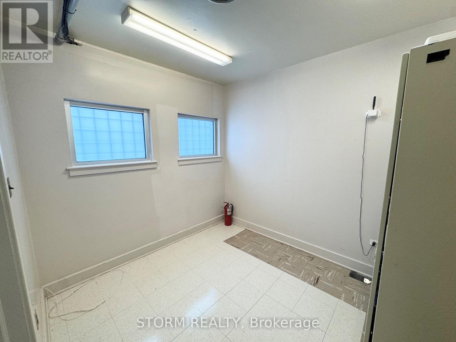 27 Thorold Lane, South Stormont, Ontario K0C 1M0 - Photo 17 - X12633102