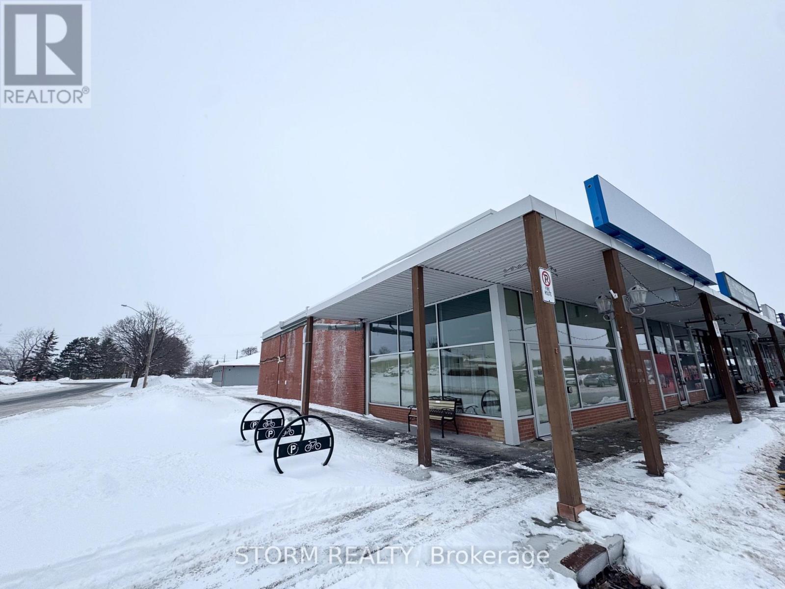 27 Thorold Lane, South Stormont, Ontario K0C 1M0 - Photo 3 - X12633102