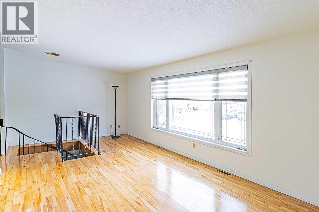 111 Christina Court, Fort Mcmurray, Alberta T9K 1H3 - Photo 6 - A2266628