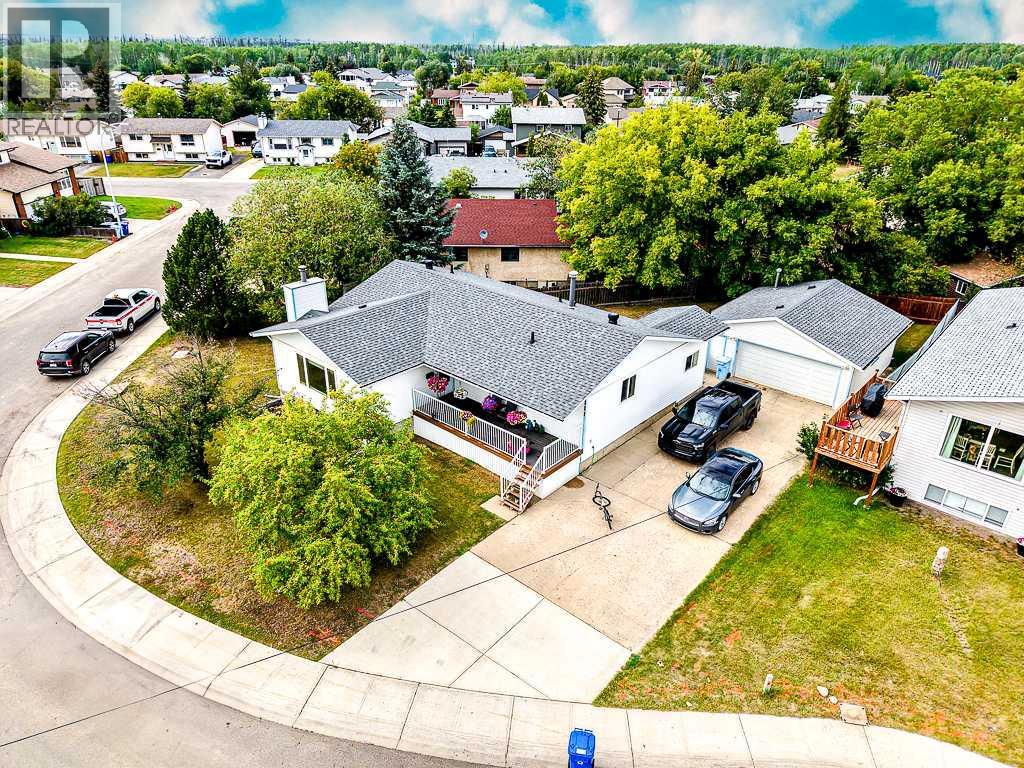 111 Christina Court, Fort Mcmurray, Alberta T9K 1H3 - Photo 4 - A2266628