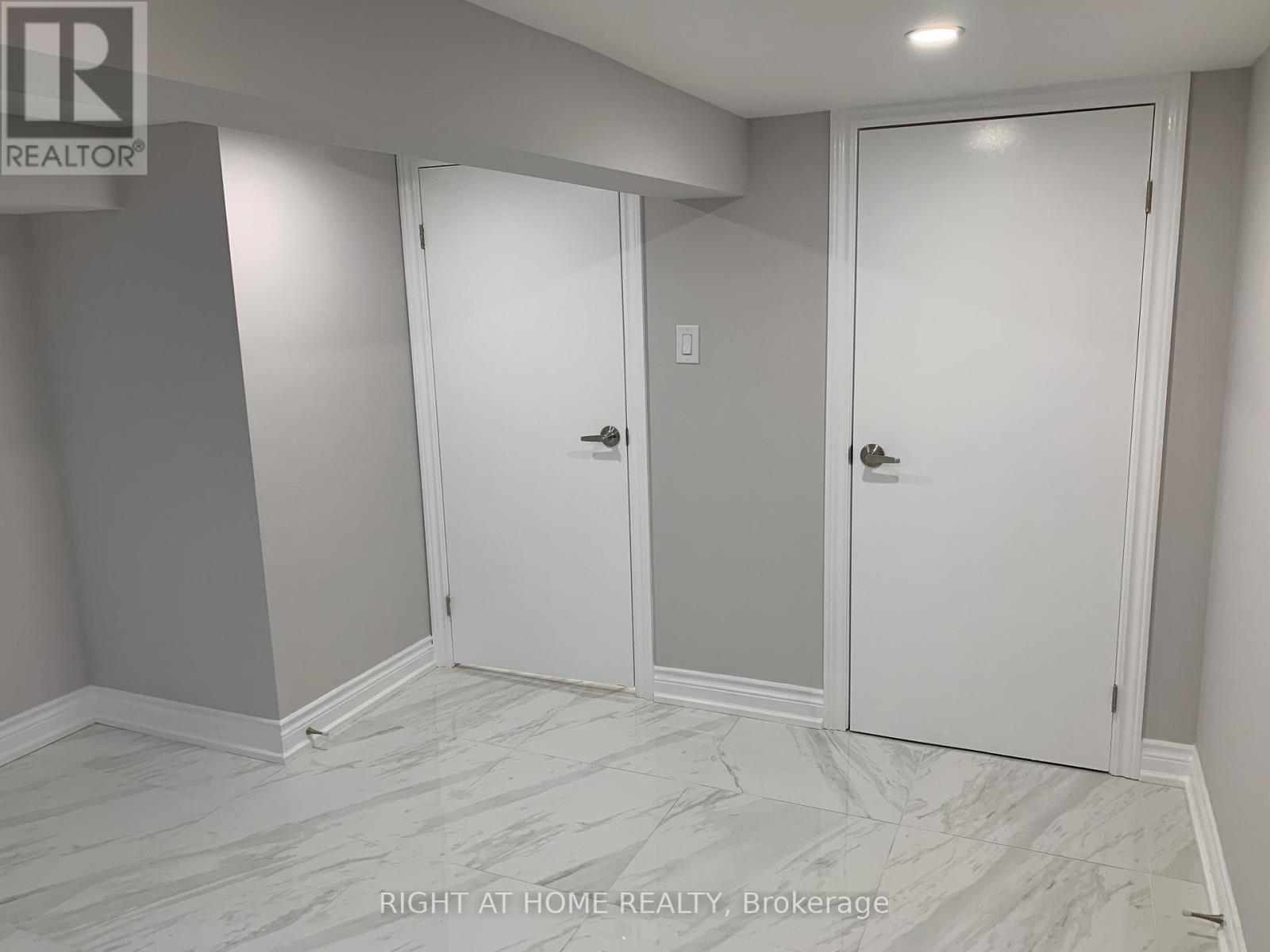 57 Brunswick Avenue, Toronto (University), Ontario  M5S 2L8 - Photo 3 - C12633030