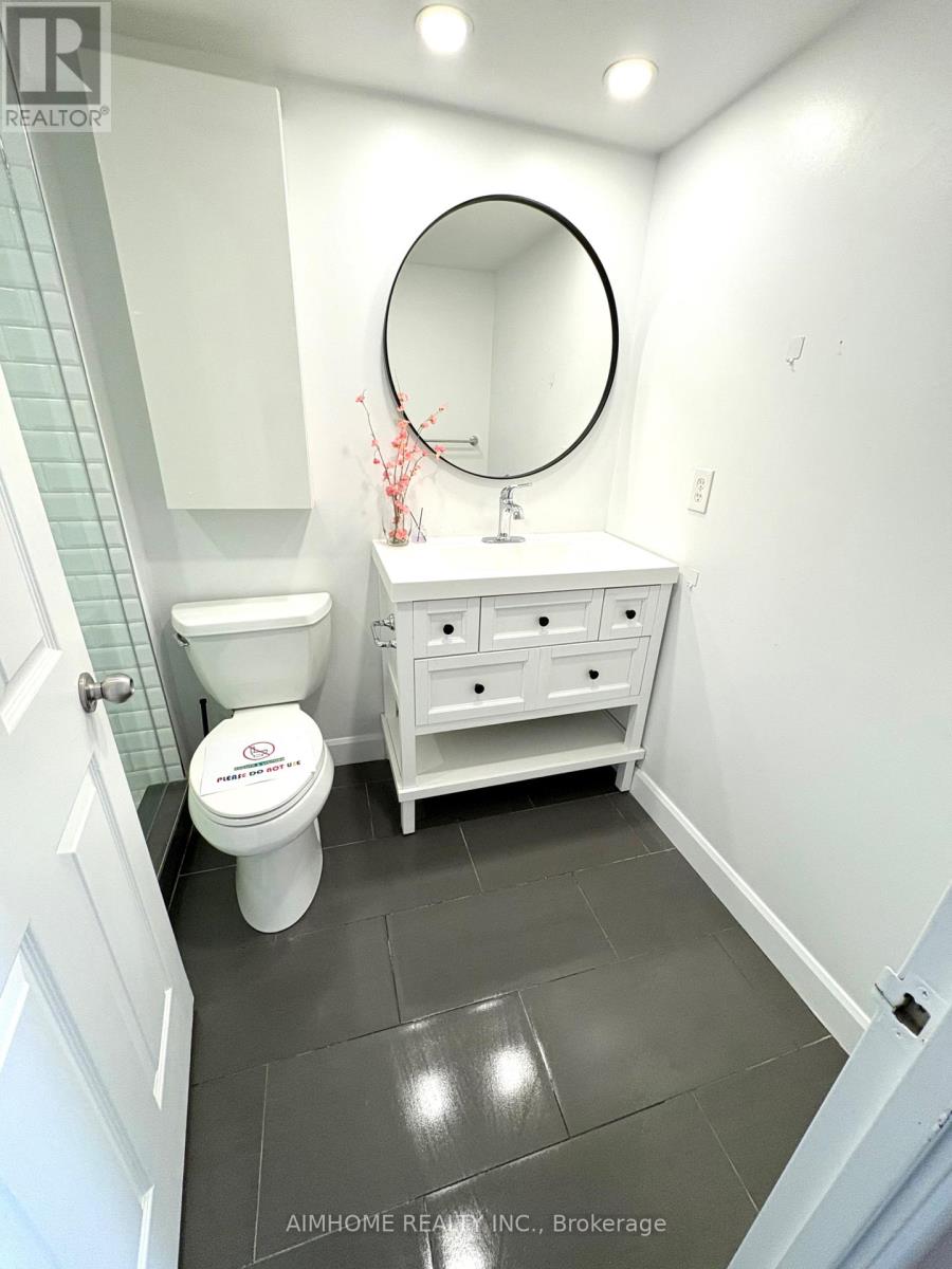 308 - 701 King Street W, Toronto, Ontario  M5V 2W7 - Photo 21 - C12548956