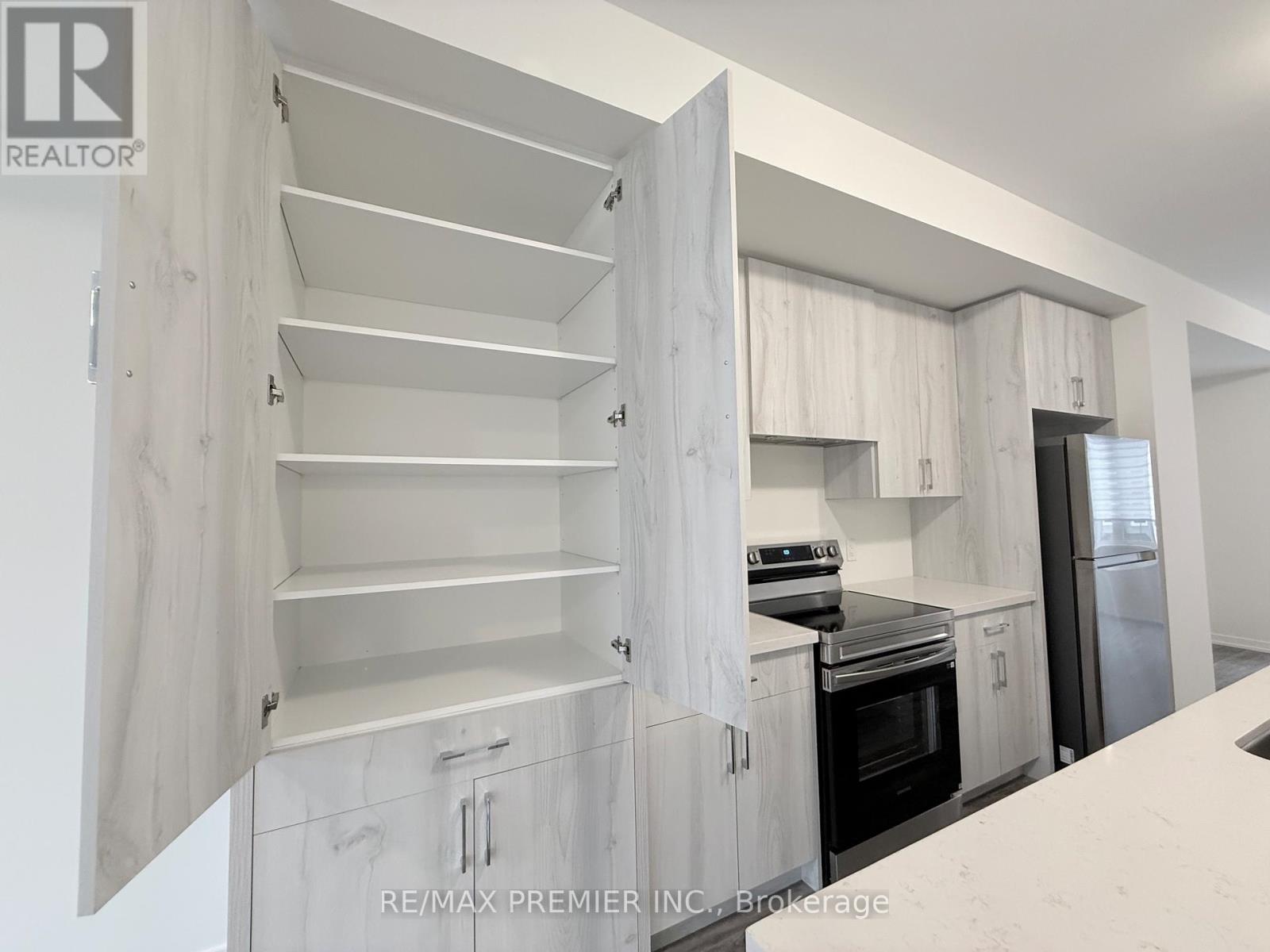 12 Kingbird Common, Cambridge, Ontario  N1T 0H4 - Photo 12 - X12613508