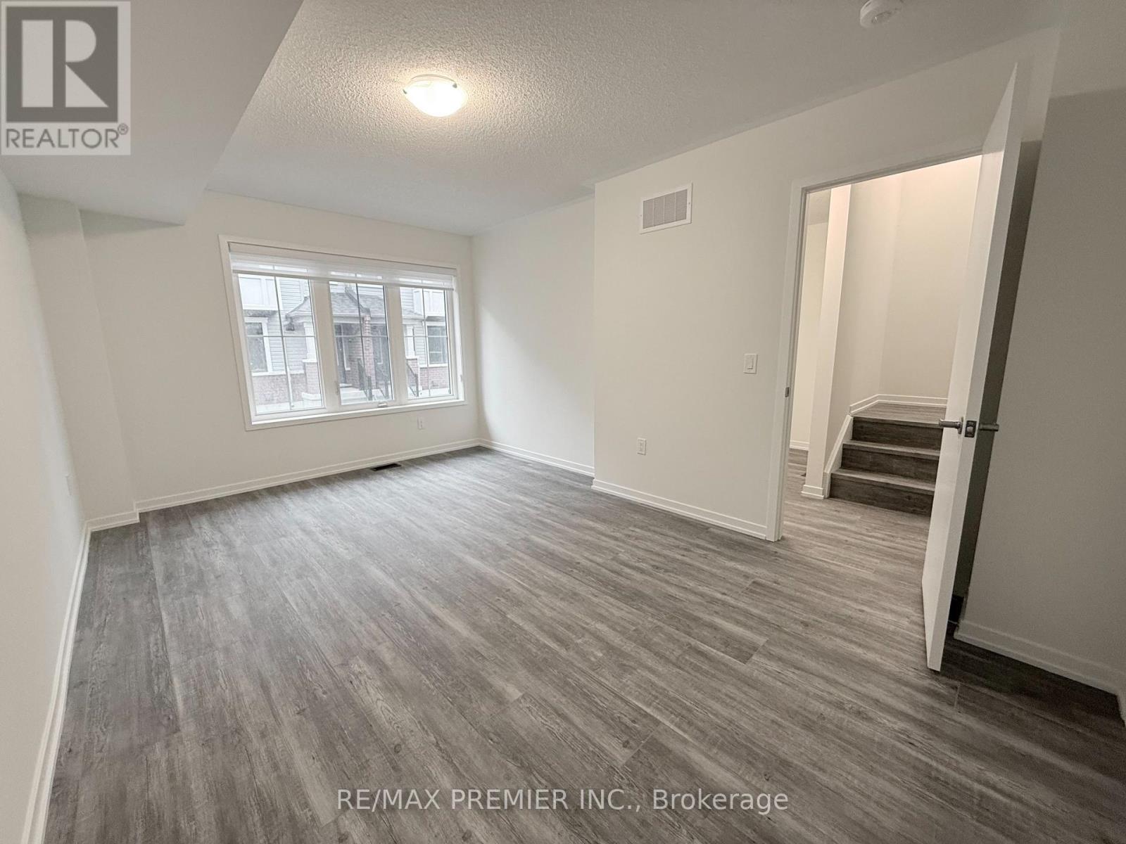12 Kingbird Common, Cambridge, Ontario  N1T 0H4 - Photo 15 - X12613508