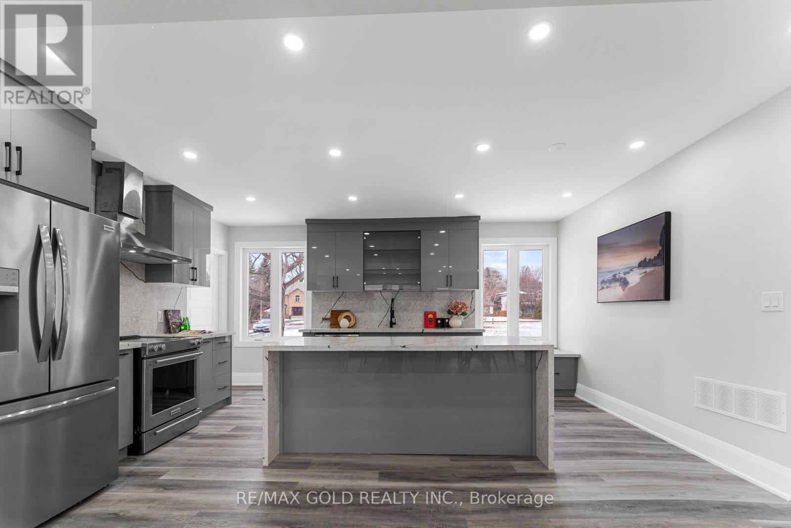 128 Premium Way, Mississauga (Cooksville), Ontario  L5B 1A2 - Photo 11 - W12632176