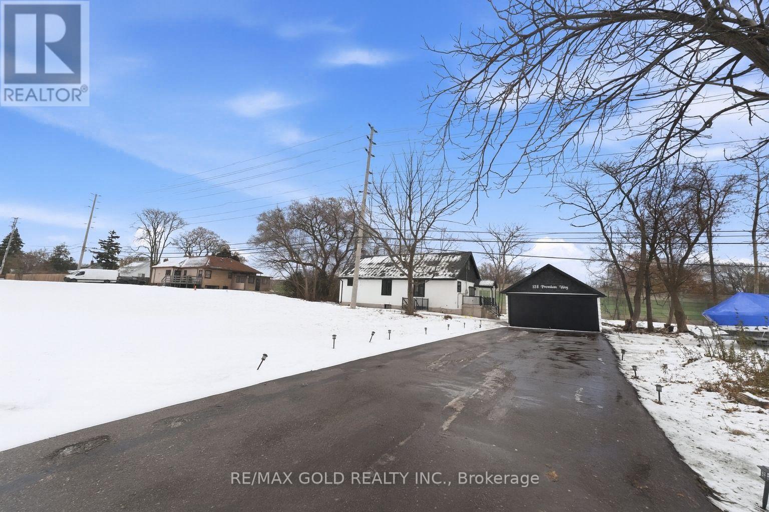 128 PREMIUM WAY, Mississauga, Ontario