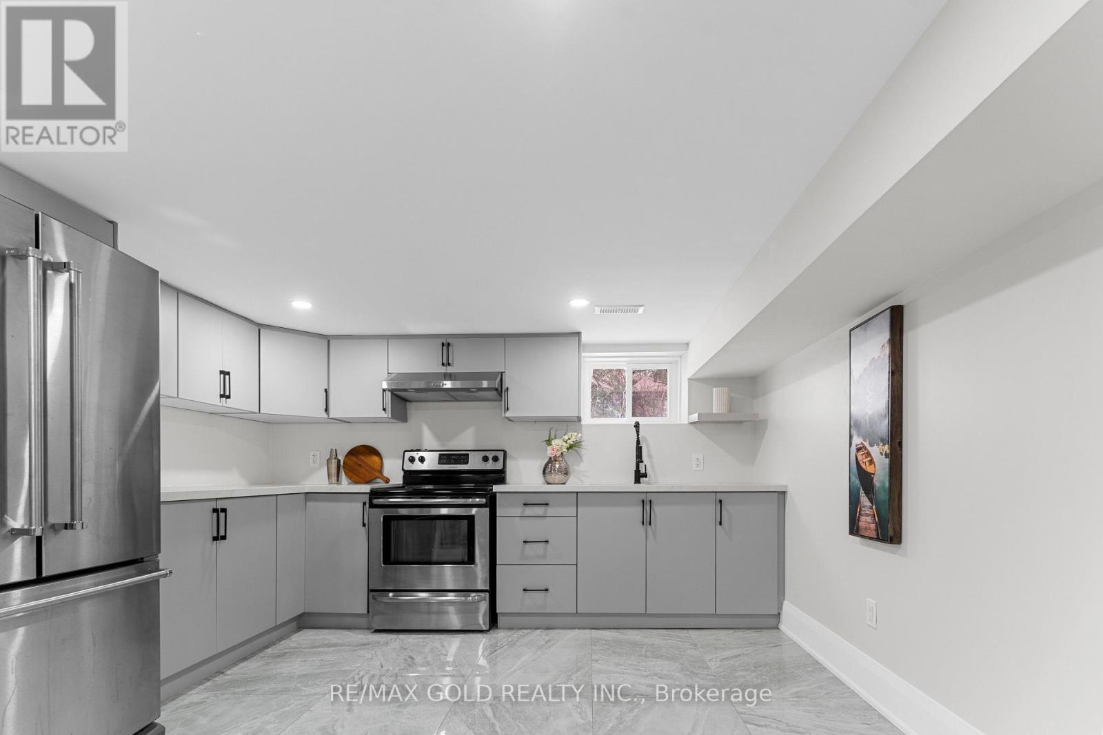 128 Premium Way, Mississauga (Cooksville), Ontario  L5B 1A2 - Photo 42 - W12632176