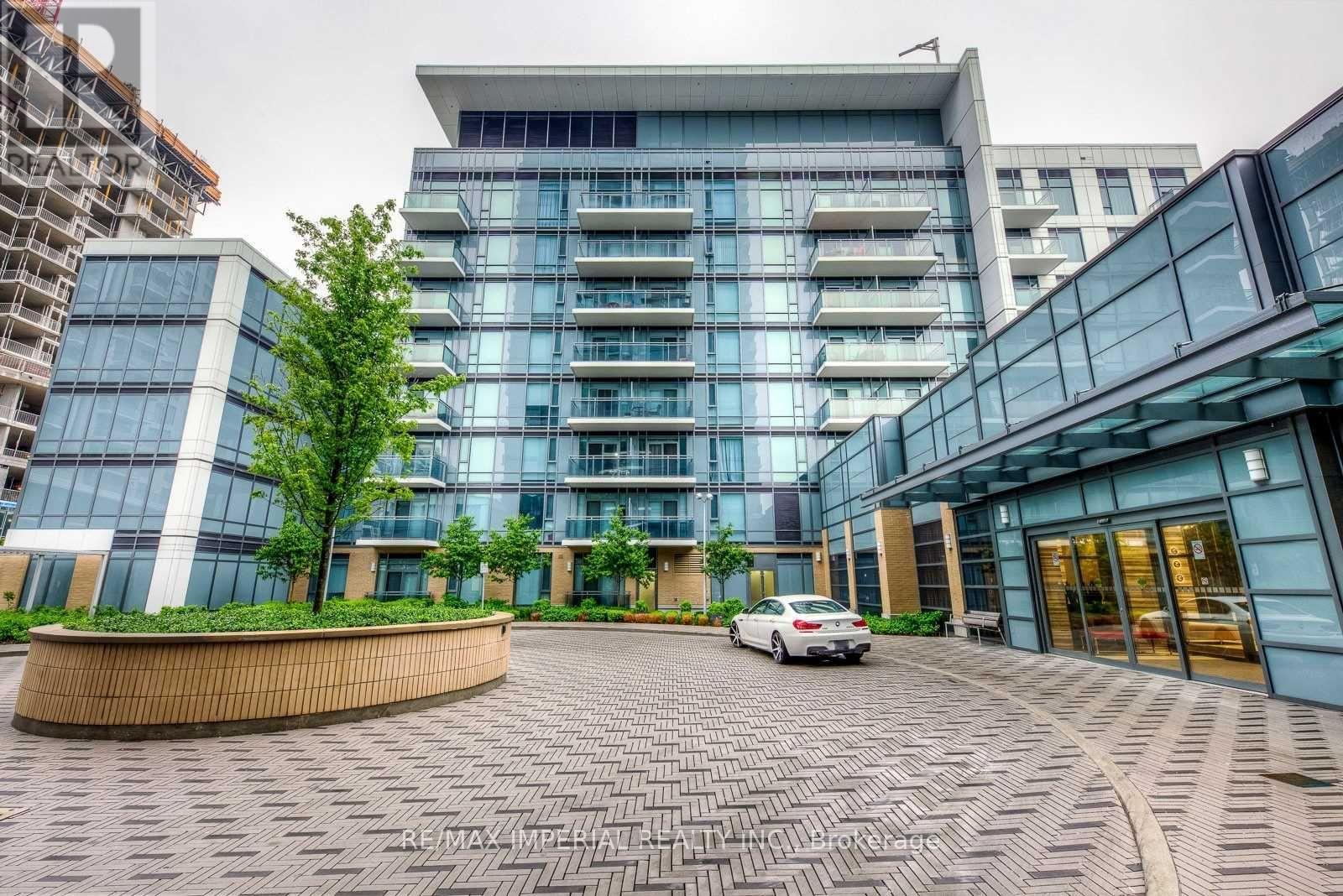 427 - 55 ANN O'REILLY ROAD, Toronto, Ontario