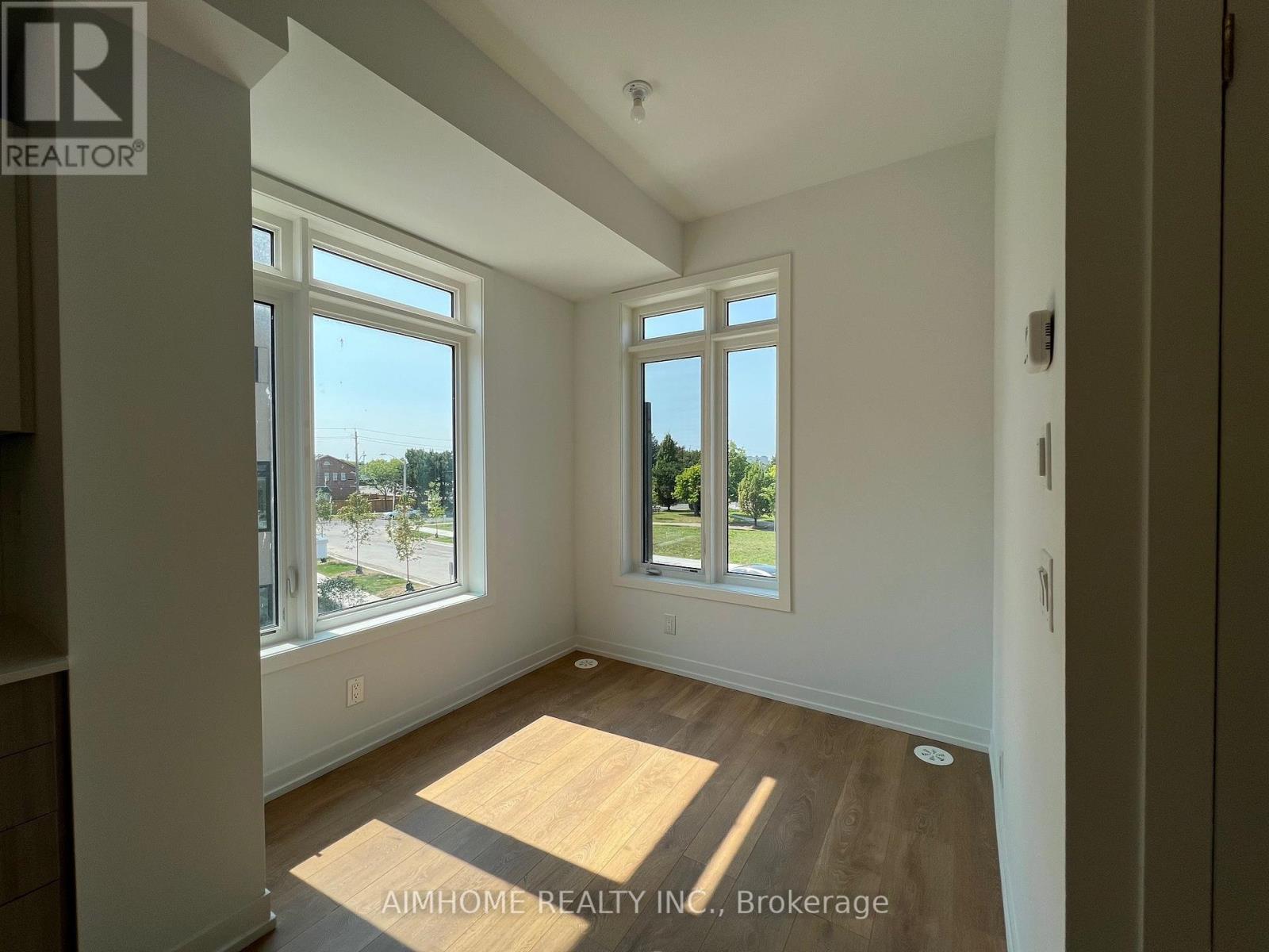 19 Case Ootes Drive, Toronto, Ontario  M4A 1C5 - Photo 11 - C12633060