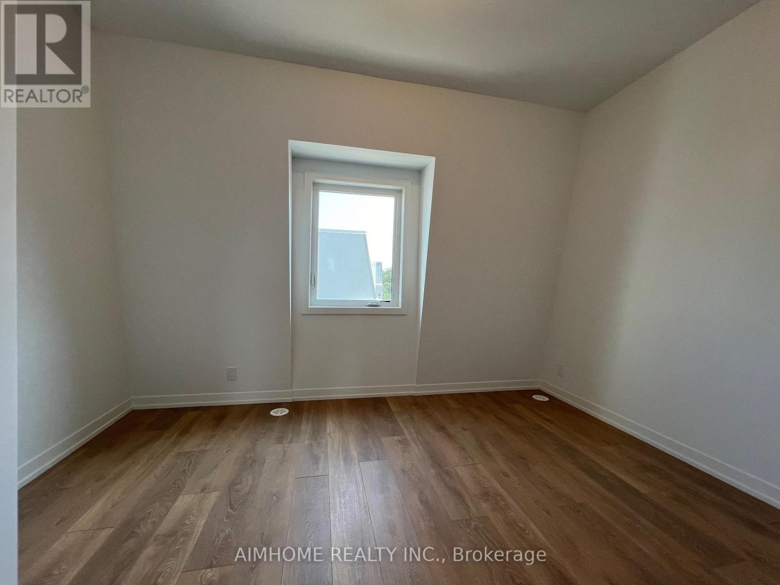 19 Case Ootes Drive, Toronto, Ontario  M4A 1C5 - Photo 23 - C12633060