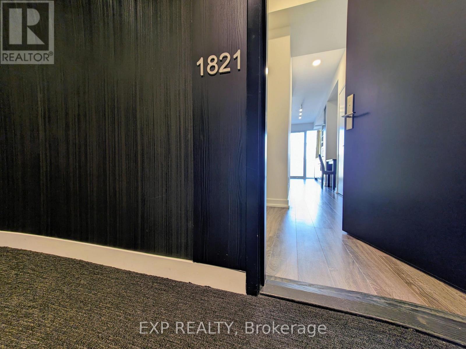 1821 - 20 Edward Street, Toronto, Ontario  M5G 1C9 - Photo 17 - C12633074
