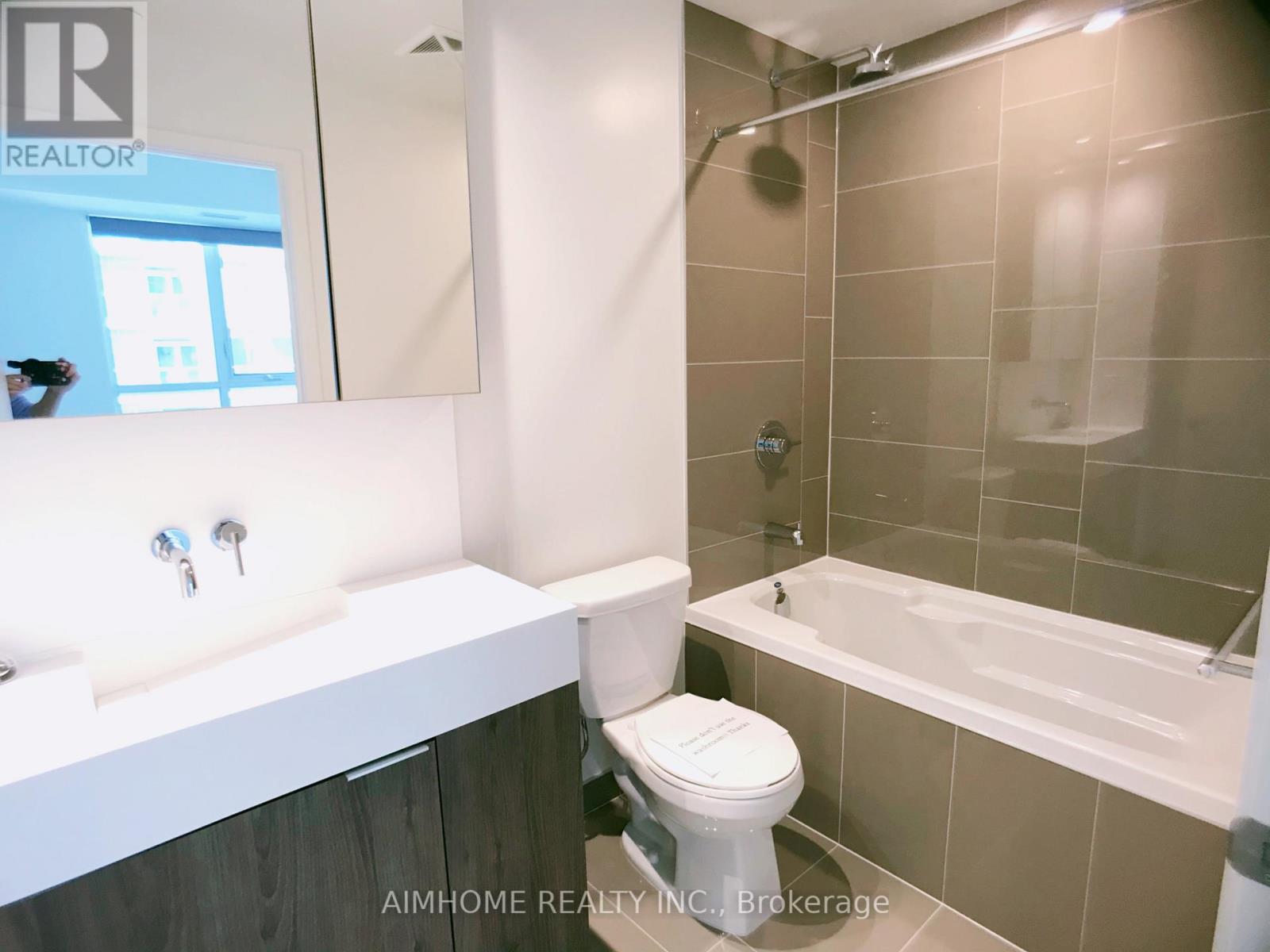 2513 - 15 Lower Jarvis Street, Toronto, Ontario  M5E 1R7 - Photo 11 - C12633088