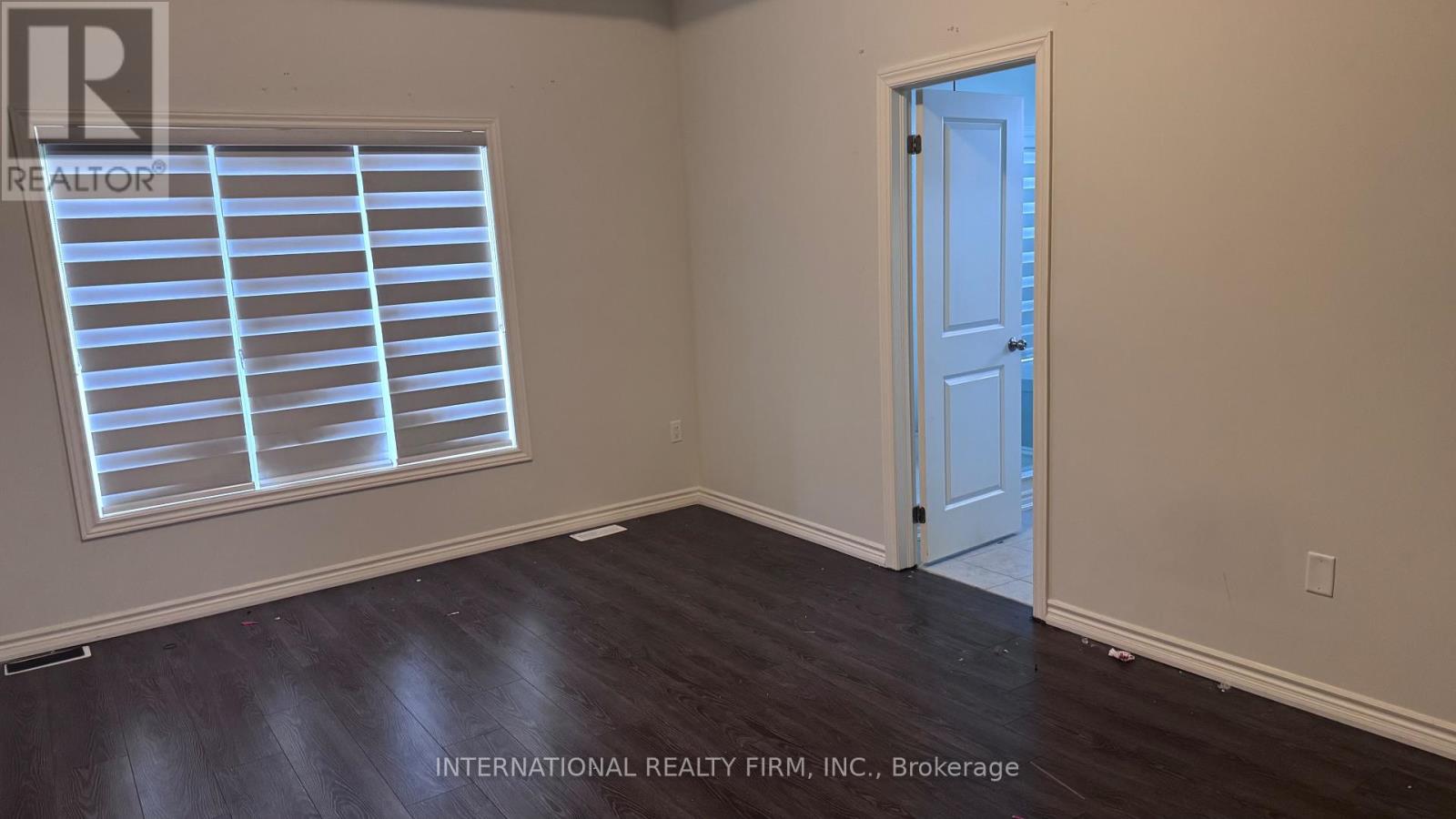 1222 Plymouth Drive, Oshawa, Ontario  L1L 0T9 - Photo 4 - E12633062