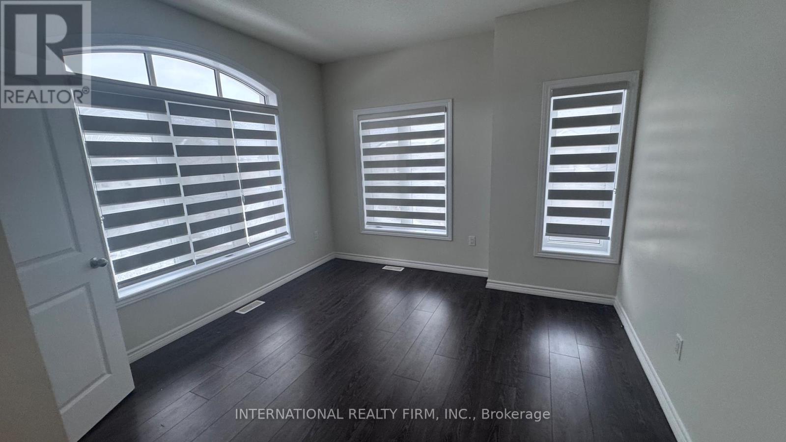 1222 Plymouth Drive, Oshawa, Ontario  L1L 0T9 - Photo 9 - E12633062