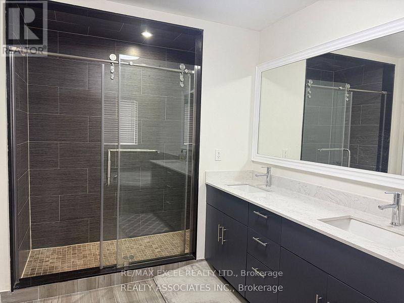 Main - 187 Shepton Way, Toronto, Ontario  M1V 5N4 - Photo 15 - E12633108