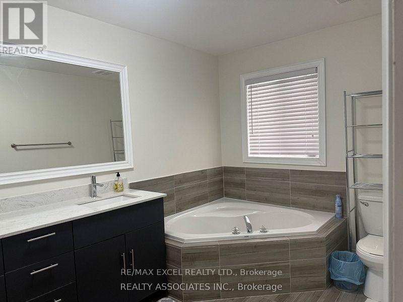 Main - 187 Shepton Way, Toronto, Ontario  M1V 5N4 - Photo 16 - E12633108