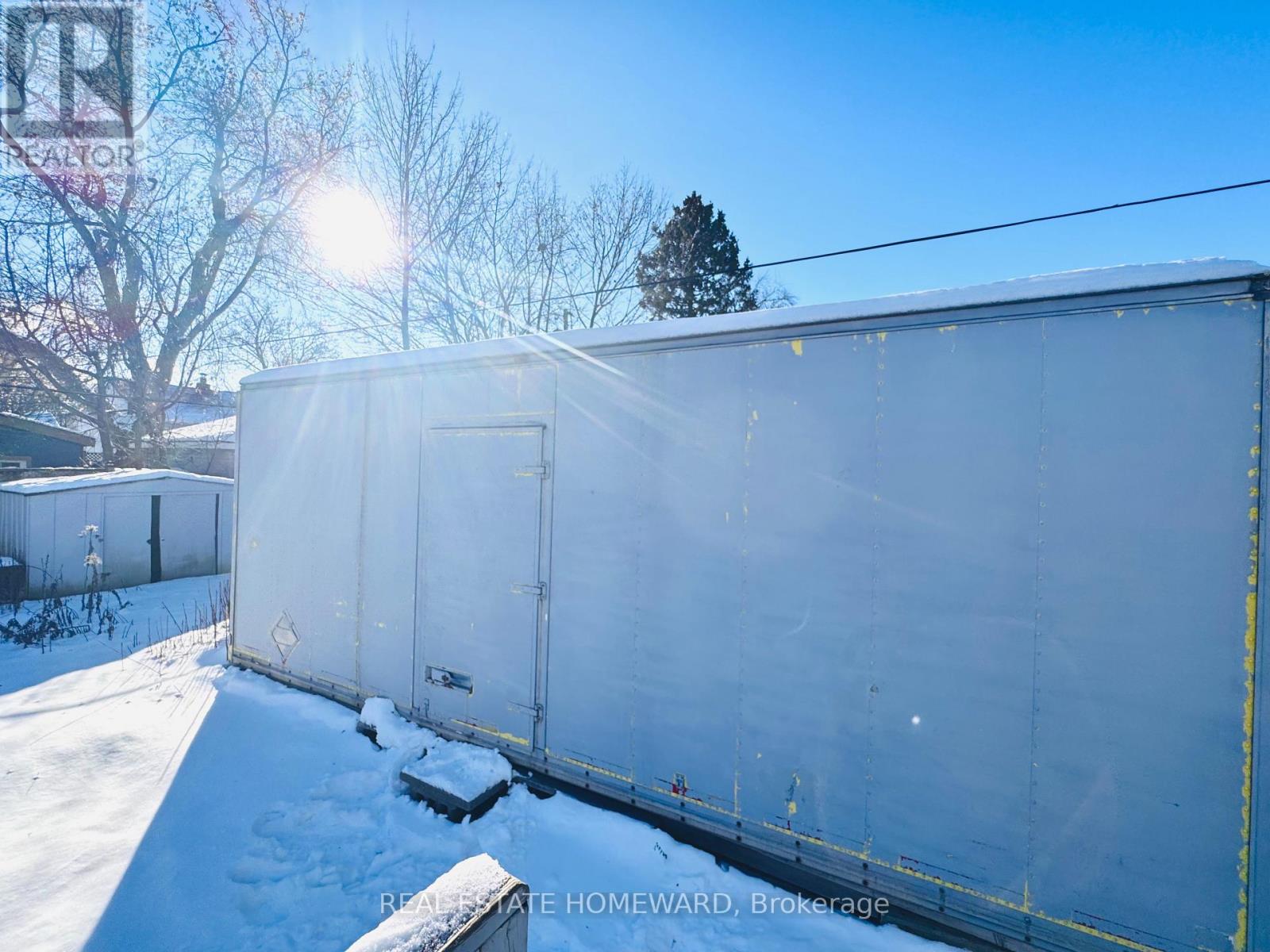 13 Pine Street, Ajax, Ontario  L1S 1X8 - Photo 12 - E12633116