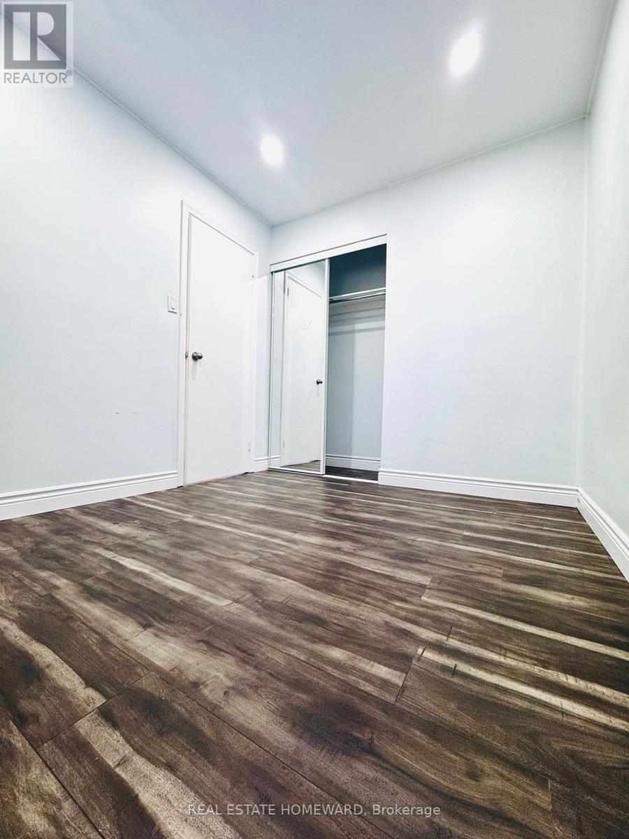 13 Pine Street, Ajax, Ontario  L1S 1X8 - Photo 3 - E12633116