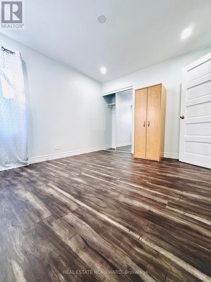 13 Pine Street, Ajax, Ontario  L1S 1X8 - Photo 8 - E12633116