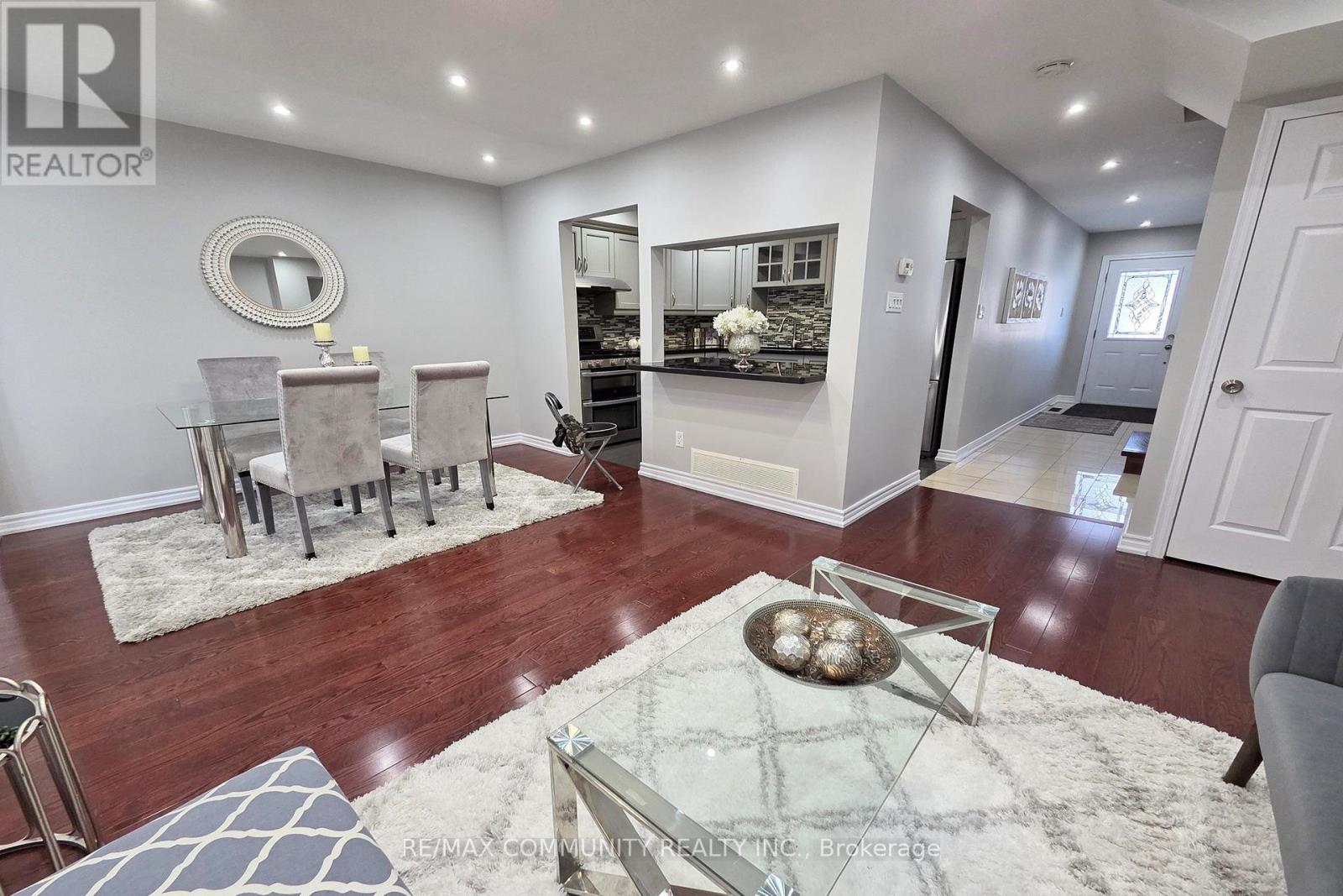 31 Stather Crescent, Markham, Ontario  L3S 1C9 - Photo 13 - N12633052