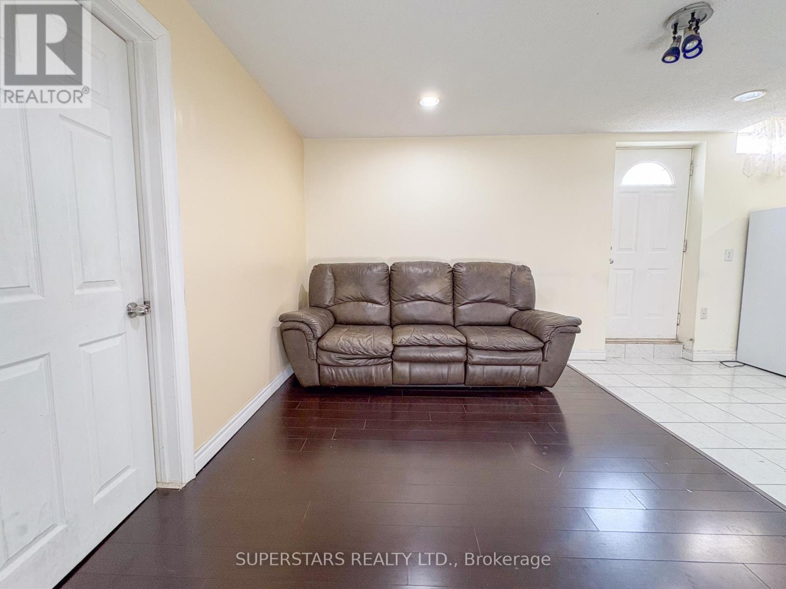 Bsmt - 161 Mary Pearson Drive, Markham, Ontario  L3S 3E7 - Photo 9 - N12633078