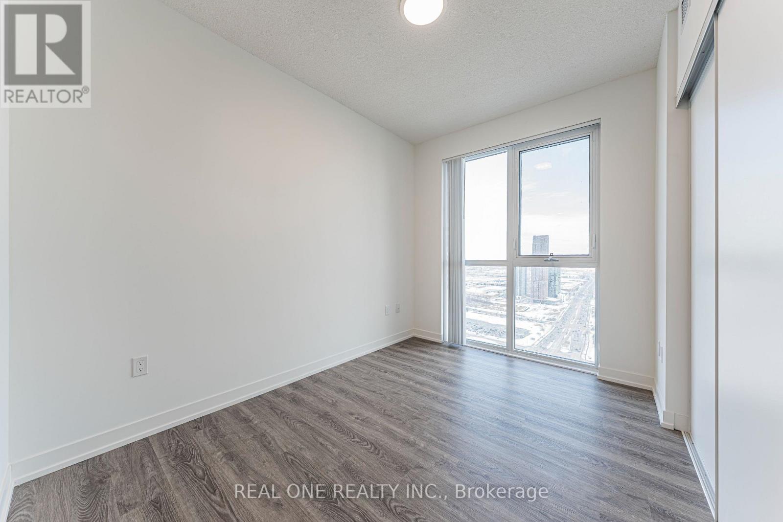 4509 - 8 Interchange Way, Vaughan, Ontario  L4K 5Z7 - Photo 20 - N12633114