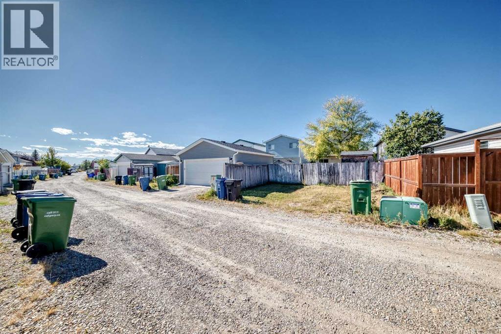 61 San Diego Way Ne, Calgary, Alberta T1Y 7A5 - Photo 47 - A2260496